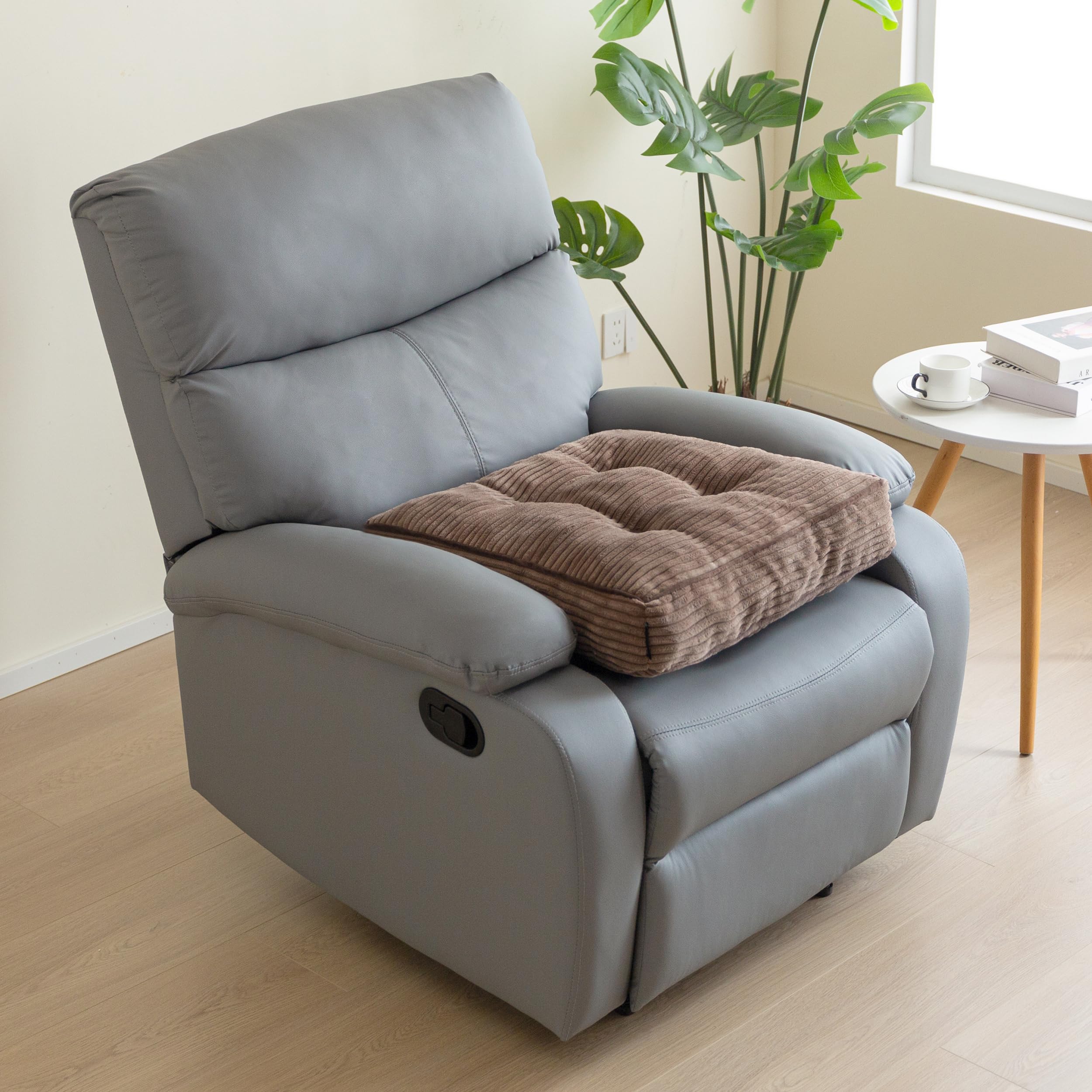 HIGOGOGO high-density foam supports the body's contours.
