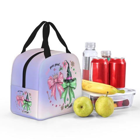 Hirkdiexy pink-green lunch bag used for picnics commutes or beach trips.