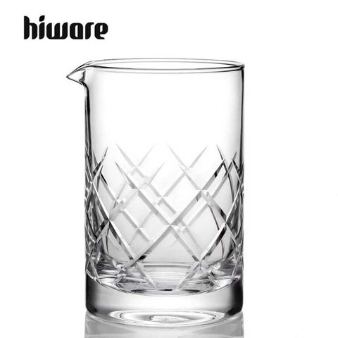 HIWARE crystal-clear design highlights mixing progress during drinks.