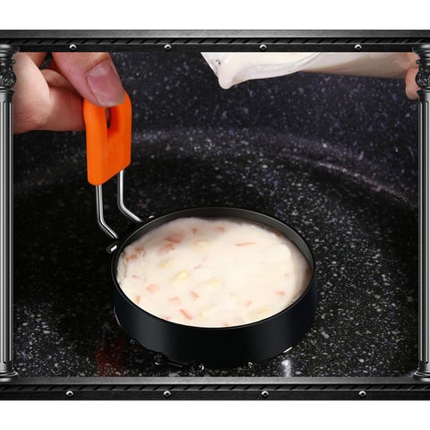 HLMOptimo multi-use egg rings suit burgers, omelets, pancakes.