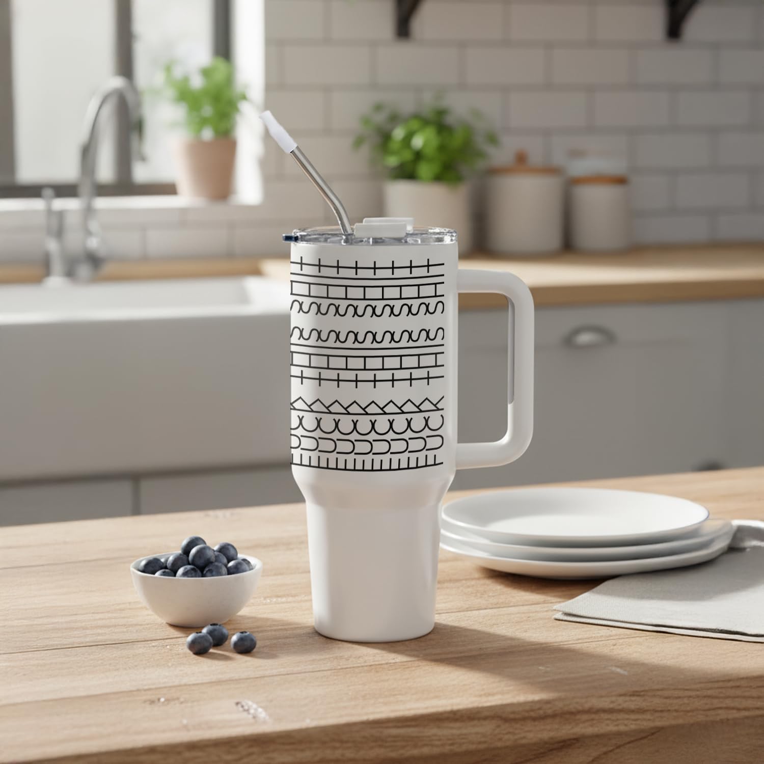 Hogg Long-lasting thermal retention keeps drinks cold or hot longer.