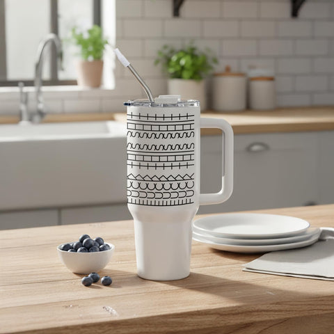 Hogg Long-lasting thermal retention keeps drinks cold or hot longer.