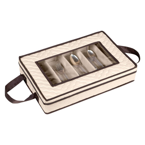 HOLDN’ STORAGE ideal for al fresco dining and on-the-go meals