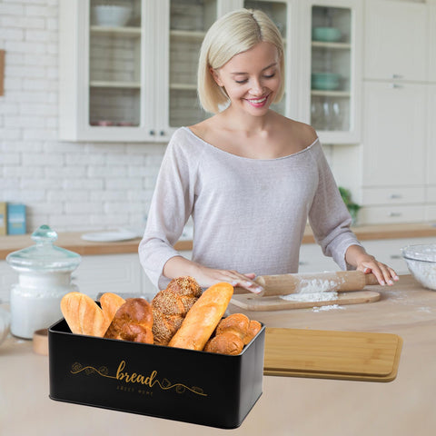 Holismo rust resistant coating keeps storage space hygienic.