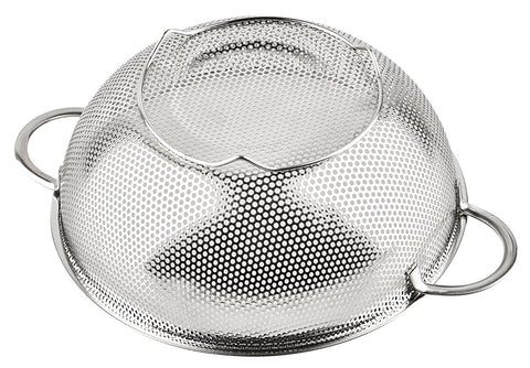 HÖLM 2.5-quart strainer set ready for pasta prep