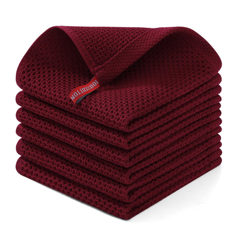 Homaxy burgundy 100% cotton waffle dishcloth close-up for soft scrubbing and gentle cookware care.
