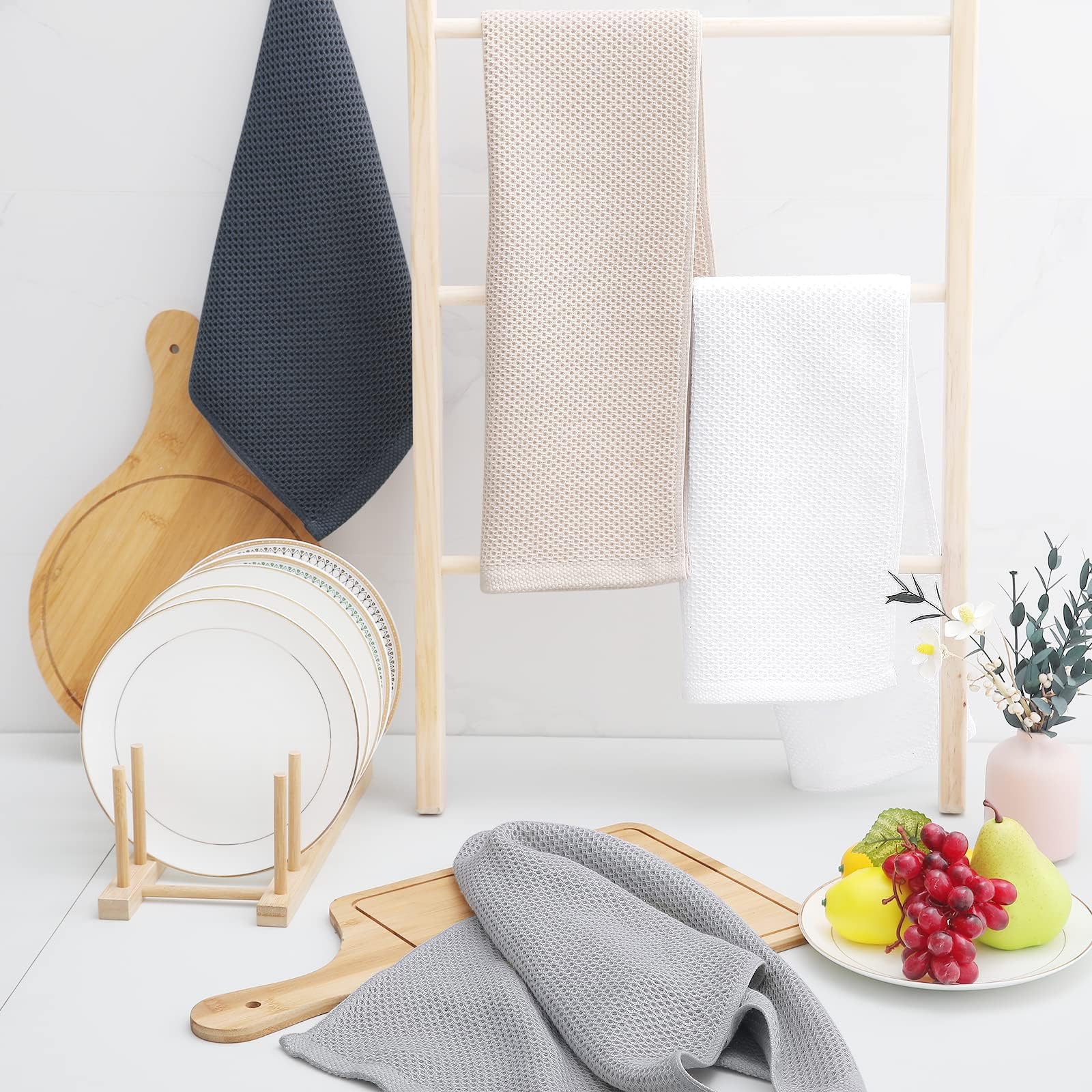 Homaxy kitchen towels in use for drying pans, wiping spills, and clearing countertops.
