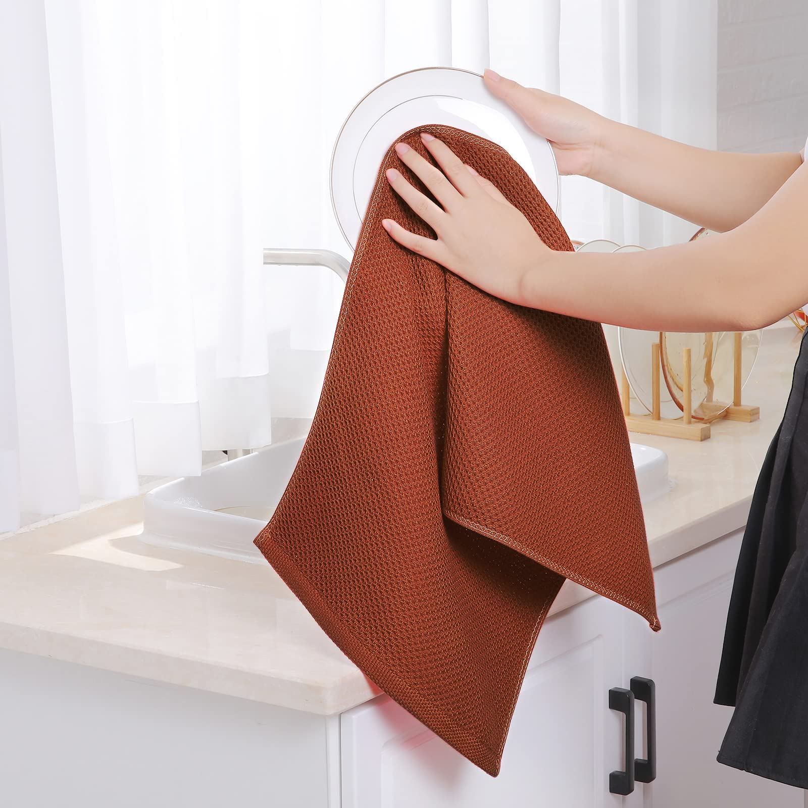 Homaxy rust 13x28-inch dishcloths shown in a tidy kitchen setup.