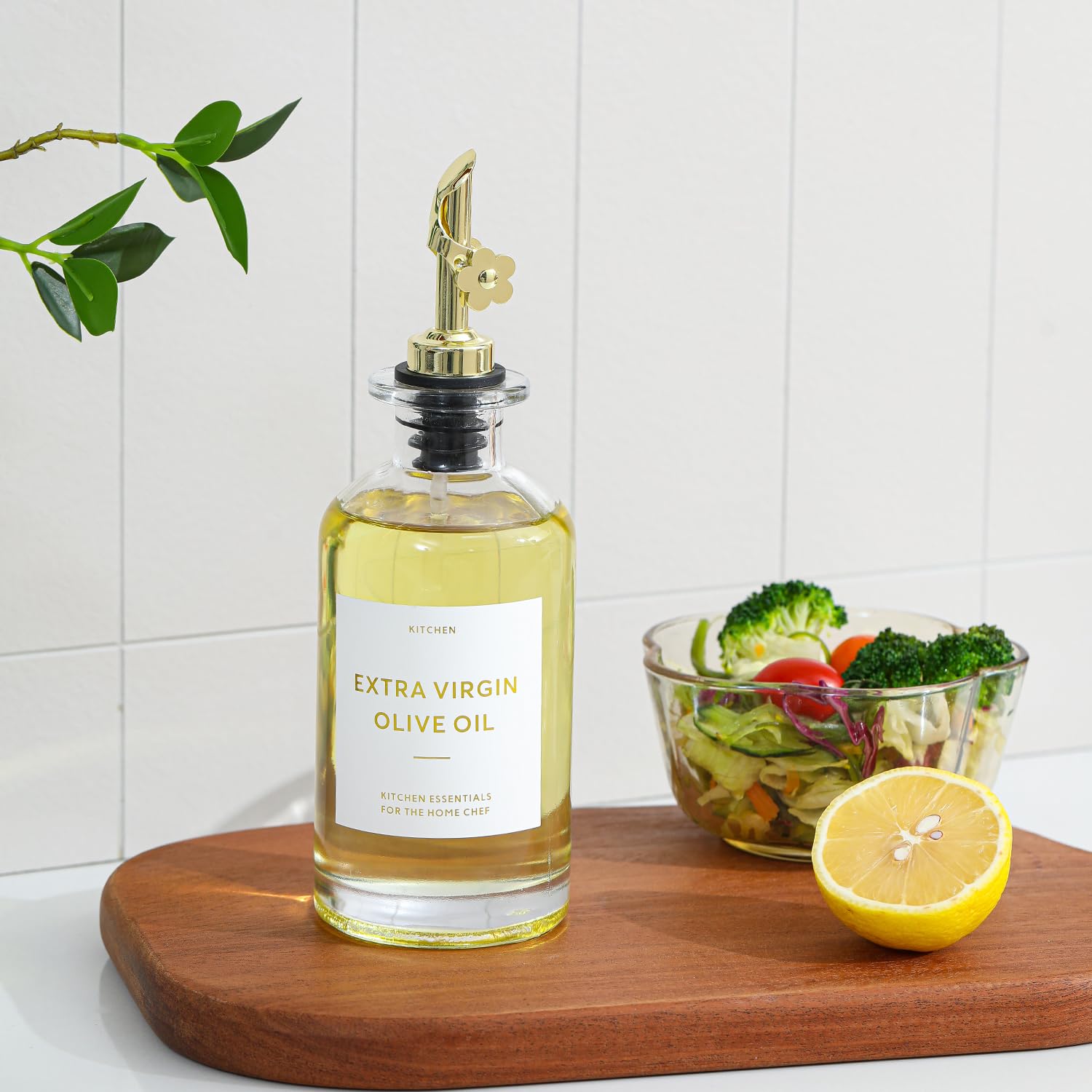 HOMCDALY bamboo tray keeps bottles neatly arranged on the kitchen counter