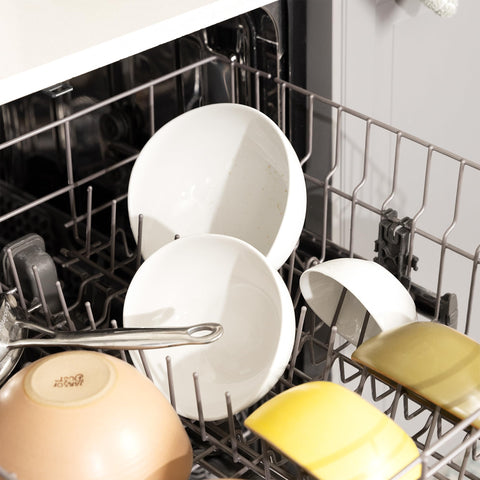 Home Beets dishwasher, microwave, and oven-safe bowls for daily use.