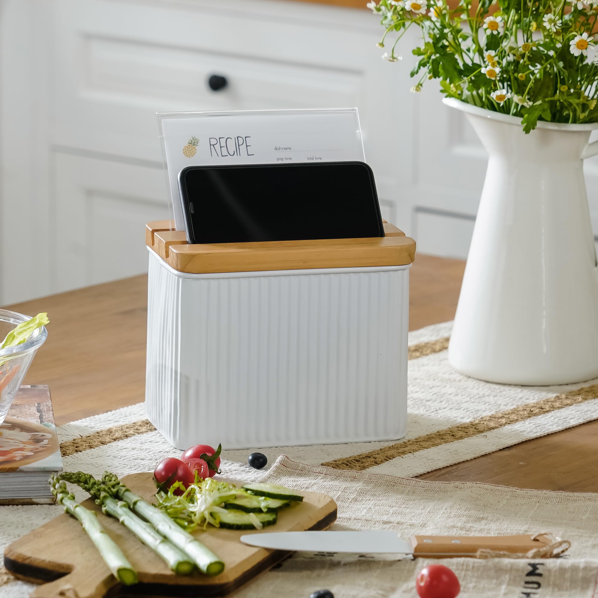 HOME PALETTE sturdy metal box blends with any kitchen aesthetic while storing cards securely.