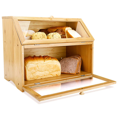 HOMEKOKO farmhouse chic kitchen decor with natural bamboo finish.