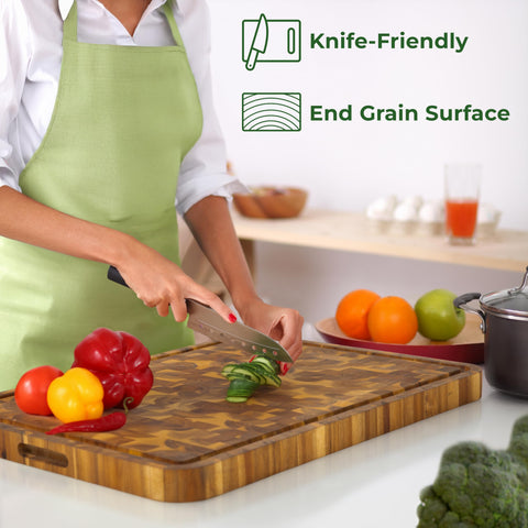 HOMESTEAD Deep juice groove catches liquids during busy kitchen tasks