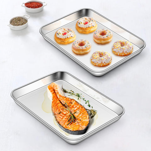 Homikit baking sheet highlighting 1-inch depth for contained sauces.