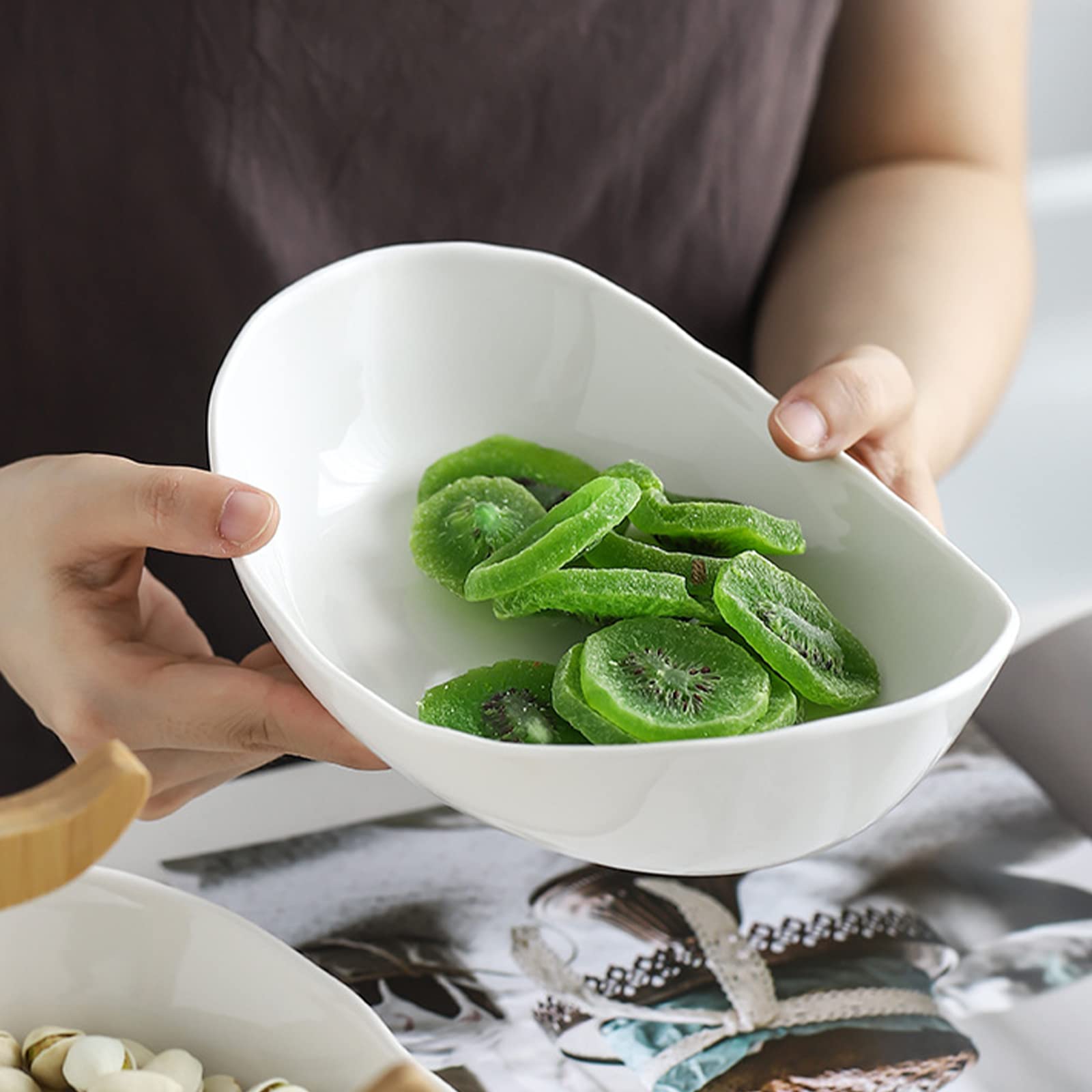 HOMKULA gift-ready packaging makes a thoughtful housewarming or wedding gift.