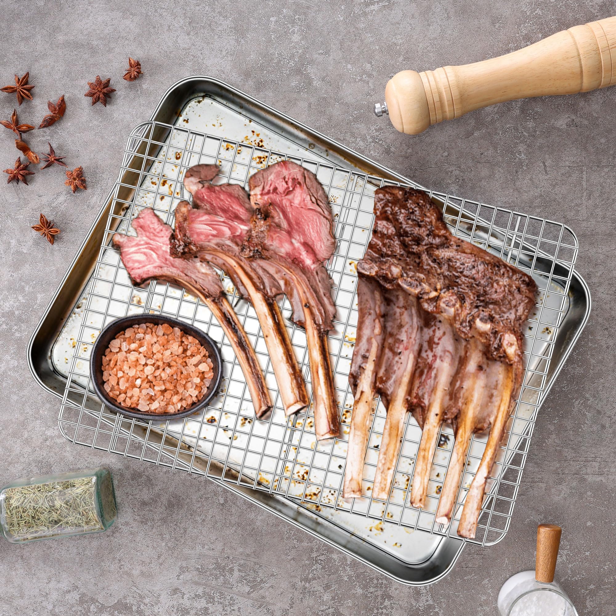 Homokit dishwasher-safe baking pan simplifies cleanup after roasting.