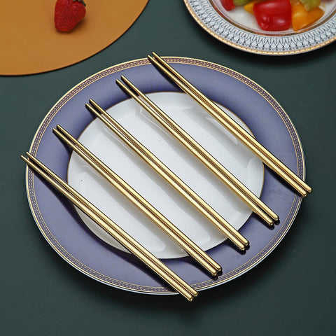 HOMQUEN chopsticks feature a non-slip groove for confident grip