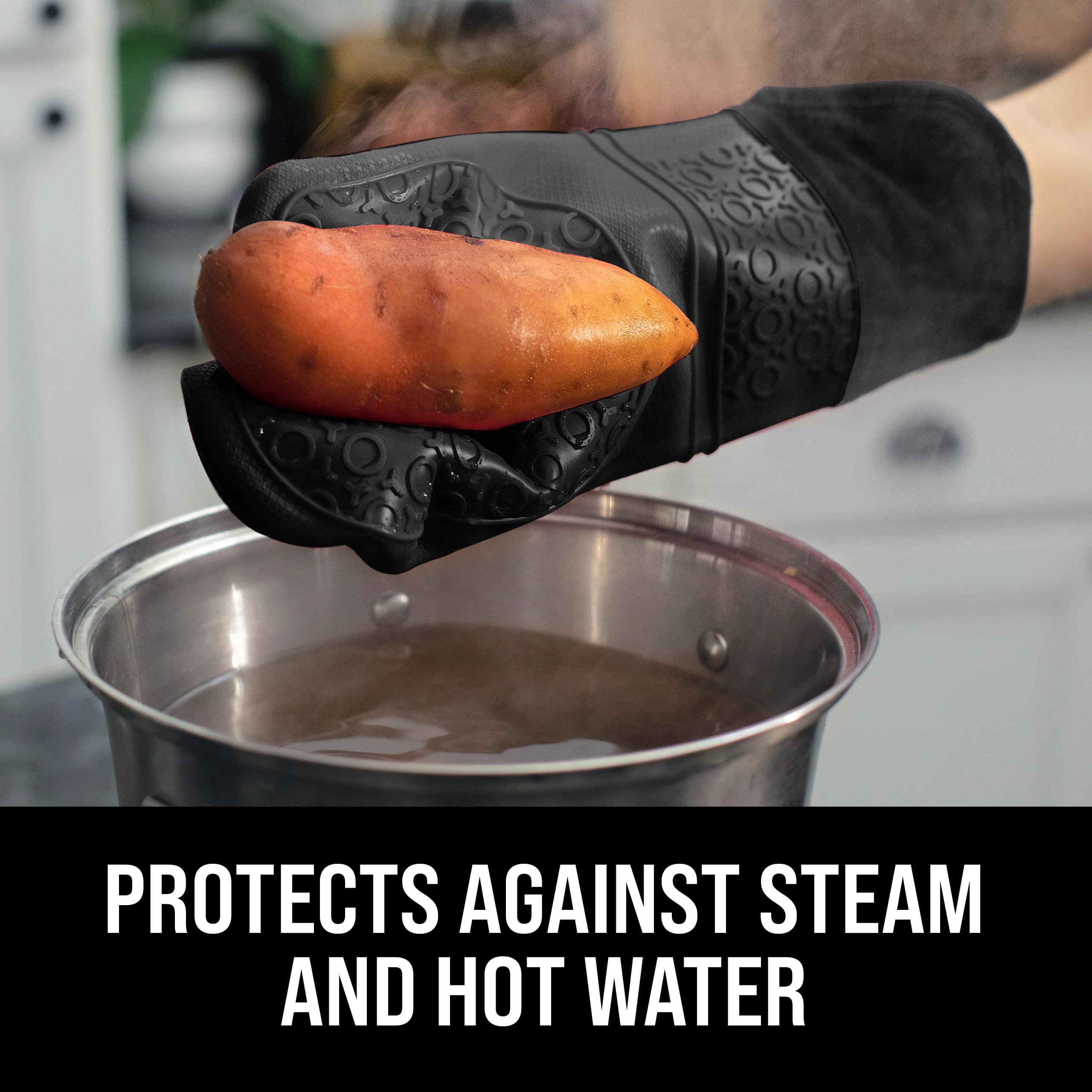 HOMWE silicone exterior is waterproof to prevent liquids from soaking in.
