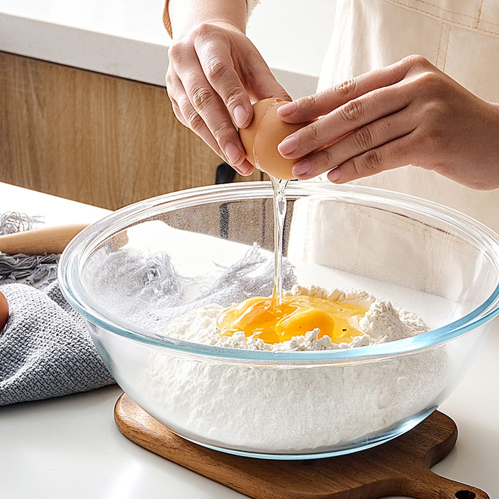 Homwin 1.1qt bowl with lid, side view, perfect for meal prep and storage.