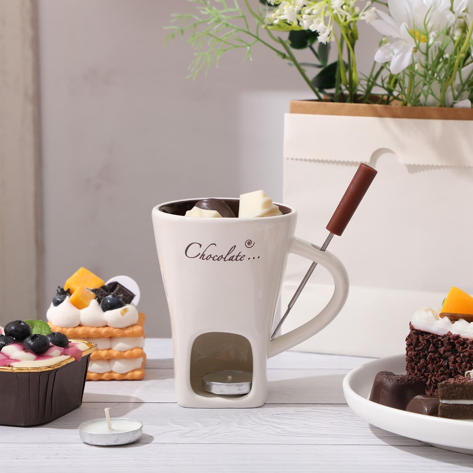 Honeydak ceramic fondue cup highlighting durability and easy cleaning