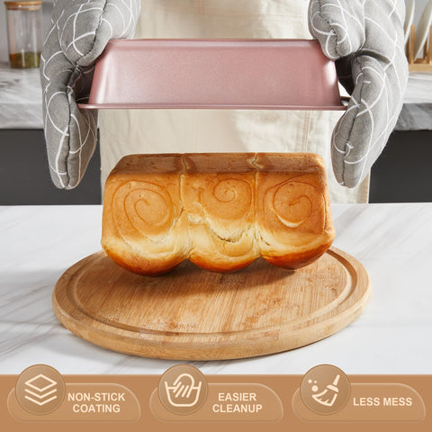 HONGBAKE cooling rack promotes airflow for even cooling of baked goods.