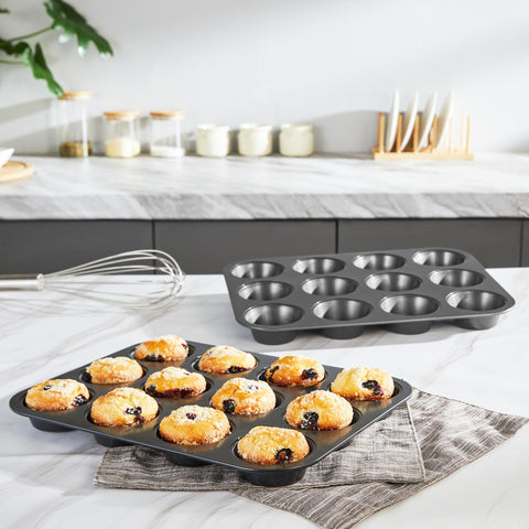 Hongbake 2-pack set stacked for compact storage after baking