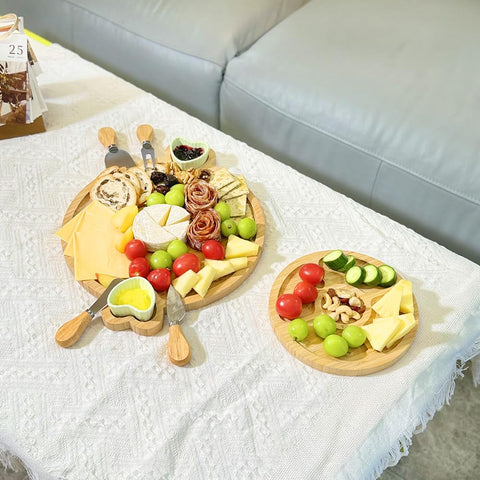 Hongsane large boards measure 15.3 by 12.5 inches for big spreads