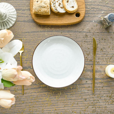 Horaldaily baby shower tablecloth sets a soft, celebratory scene.