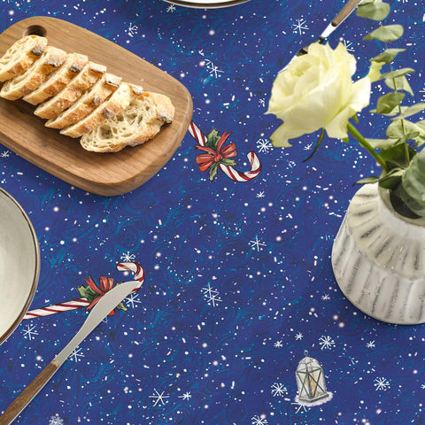 Horaldaily washable tablecover makes cleanup after parties quick.
