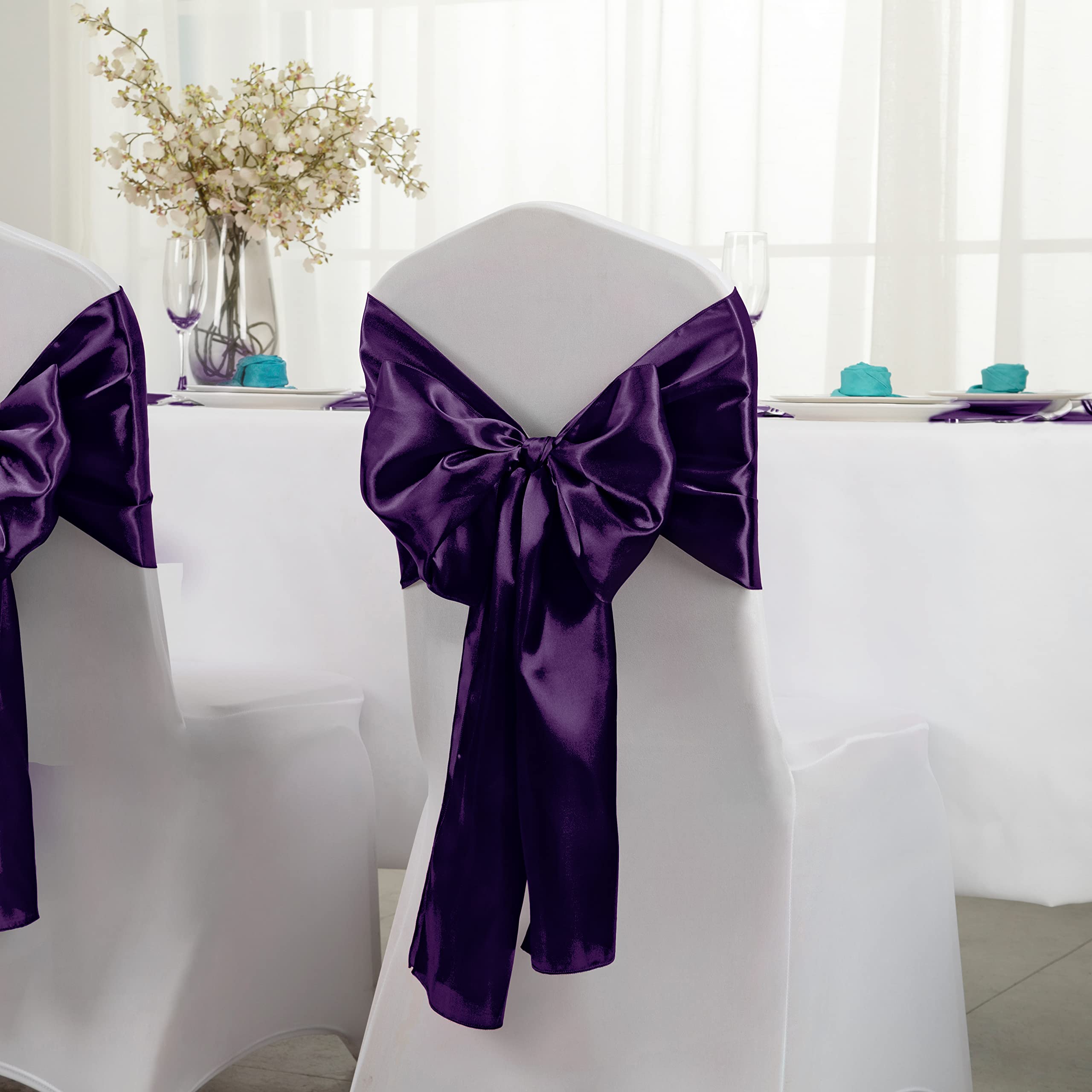 Horbaunal purple satin table runner 12-pack for coordinated event decor.