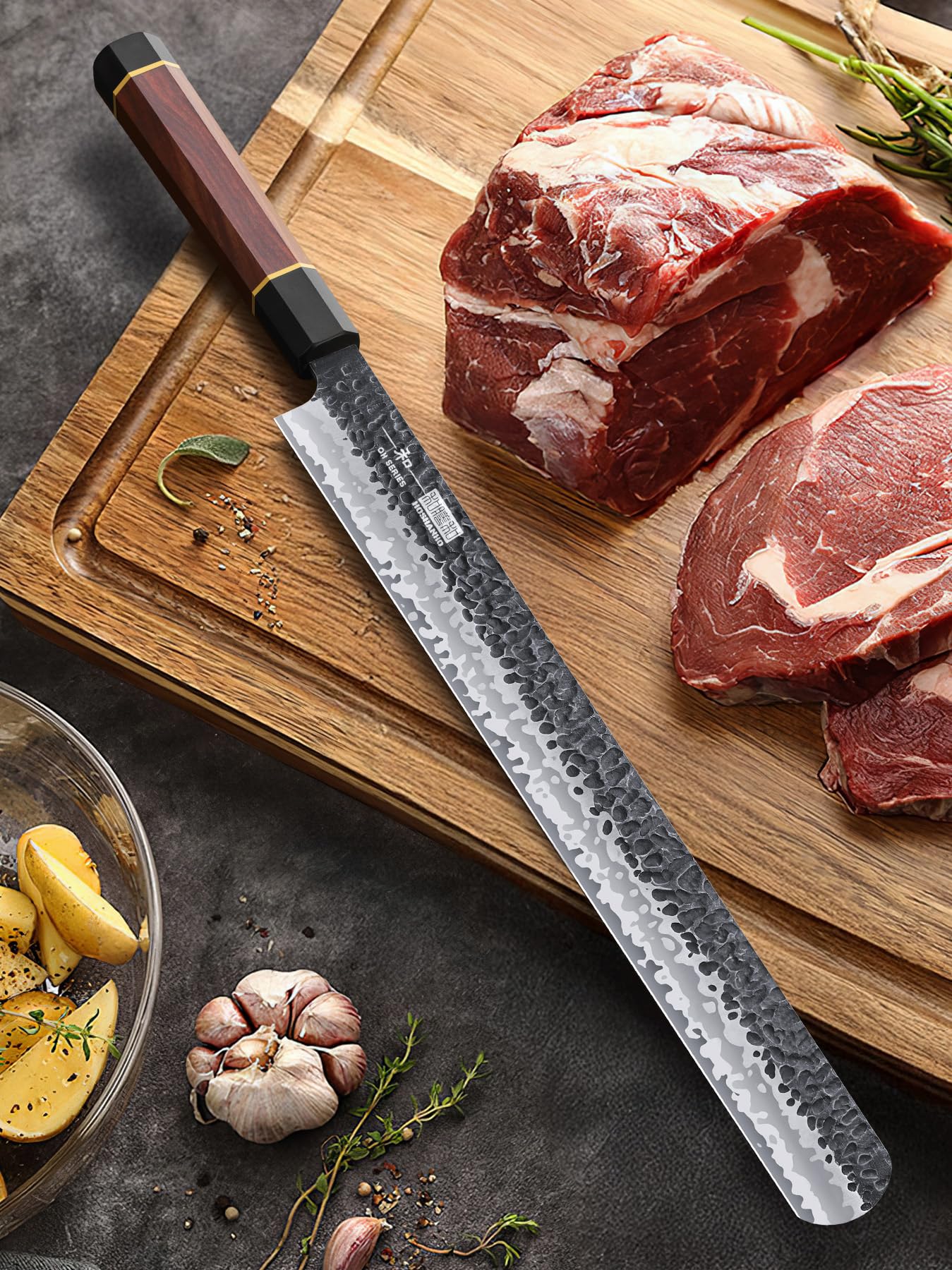 Great for BBQ lovers, delivering confident, even slices at gatherings.