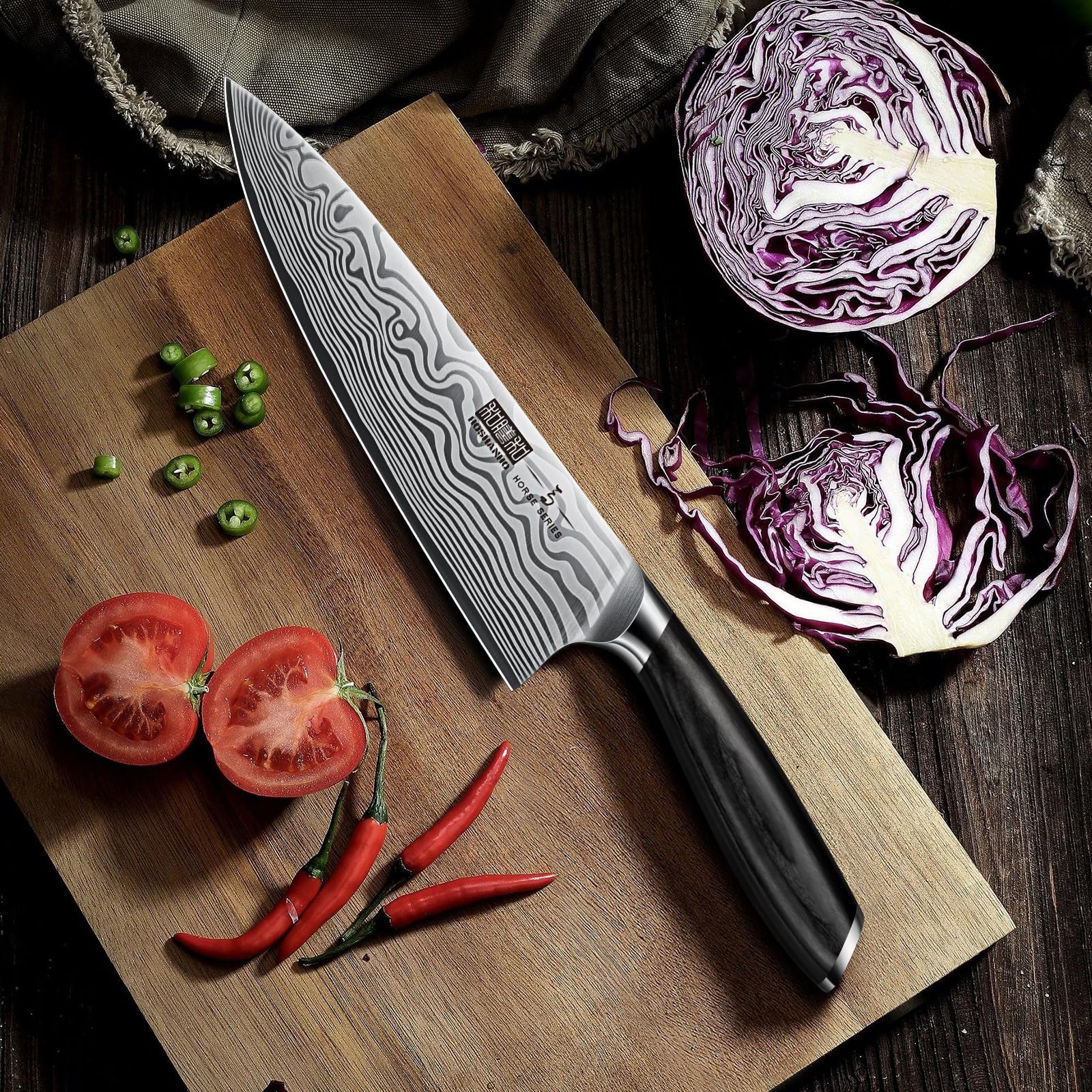 HOSHANHO 8-inch chef knife ideal for bread and vegetables.