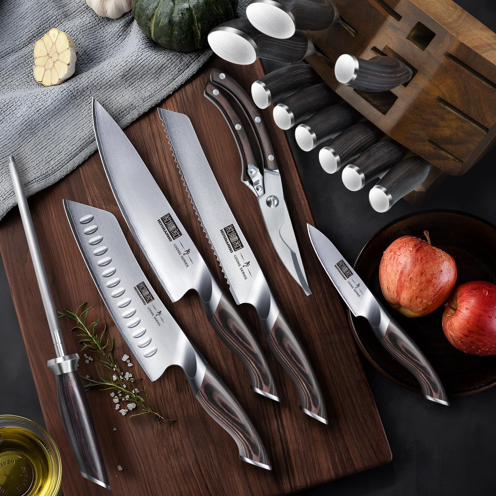 HOSHANHO ventilated knife block keeps knives safely stored and dry.