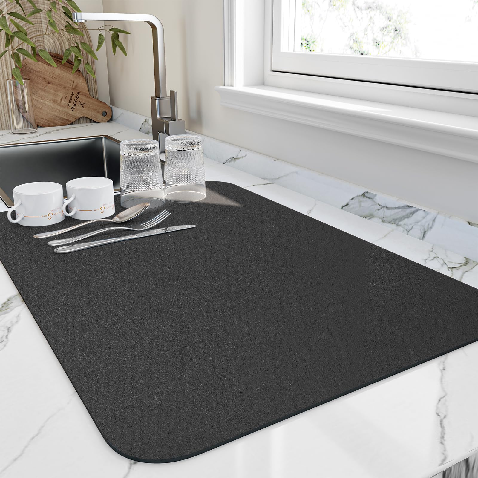 HotLive absorbent dish drying mat drying dishes quickly on a clean counter.