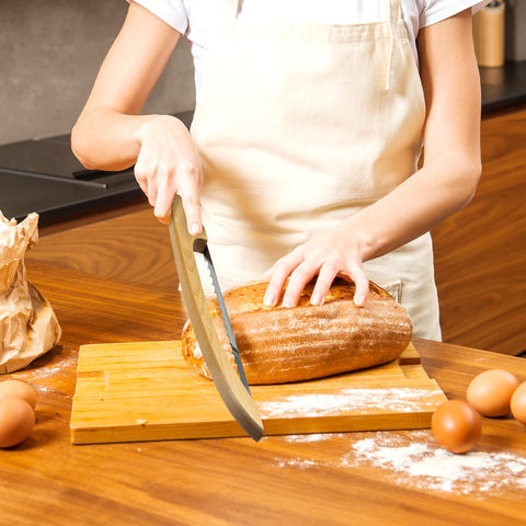 HOTTOR sourdough knife makes a thoughtful gift for bakers.