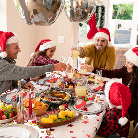 HSDSH round table mats brighten Christmas dining and simplify cleanup.