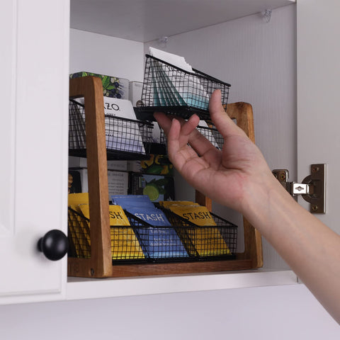 HTB portable handle design for easy transport and serving.