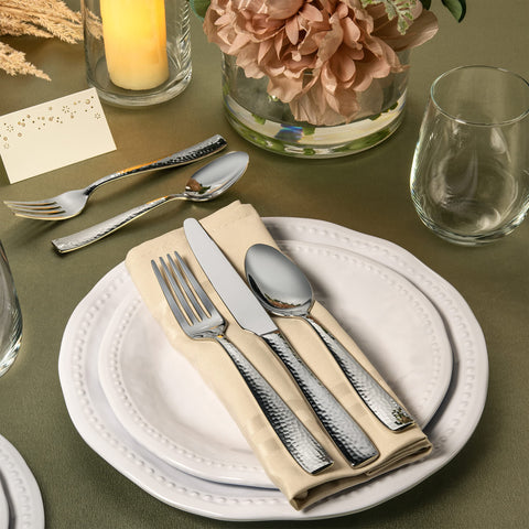 Hudson Essentials hammered handle with mirror finish close-up showing premium craftsmanship