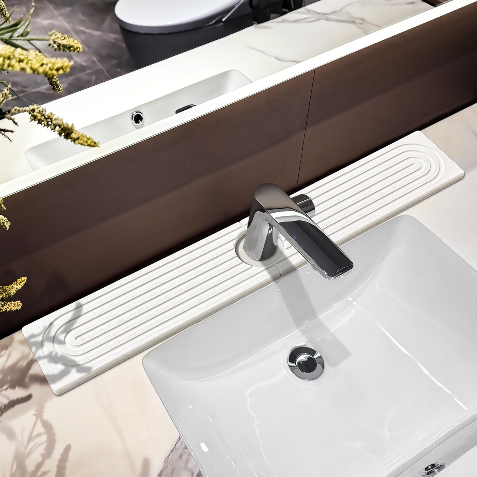 HUHAYUYA stone faucet mat for kitchen sink with quick-dry absorption around the faucet