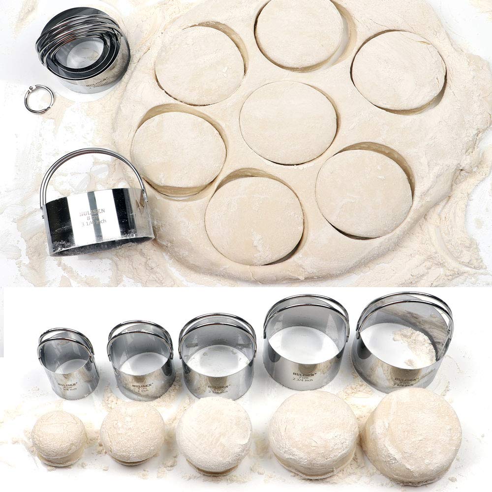 HULISEN 3-1-4-inch round cutter for larger cookies and designs