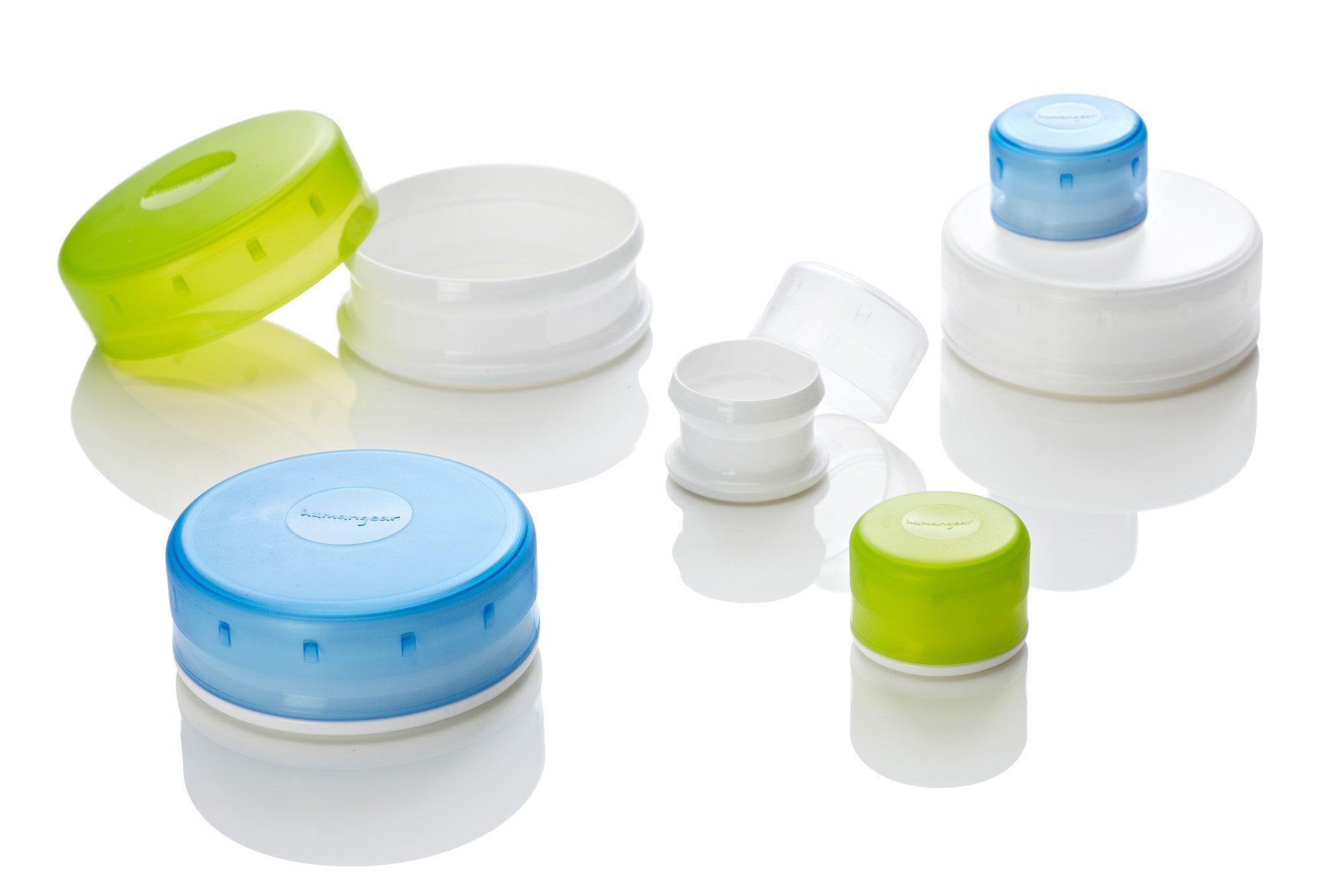 Humangear GoTubb compact stackable design saves space.