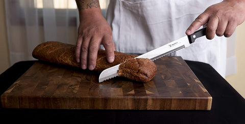 Humbee ergonomic handle with triple rivets for comfortable grip.