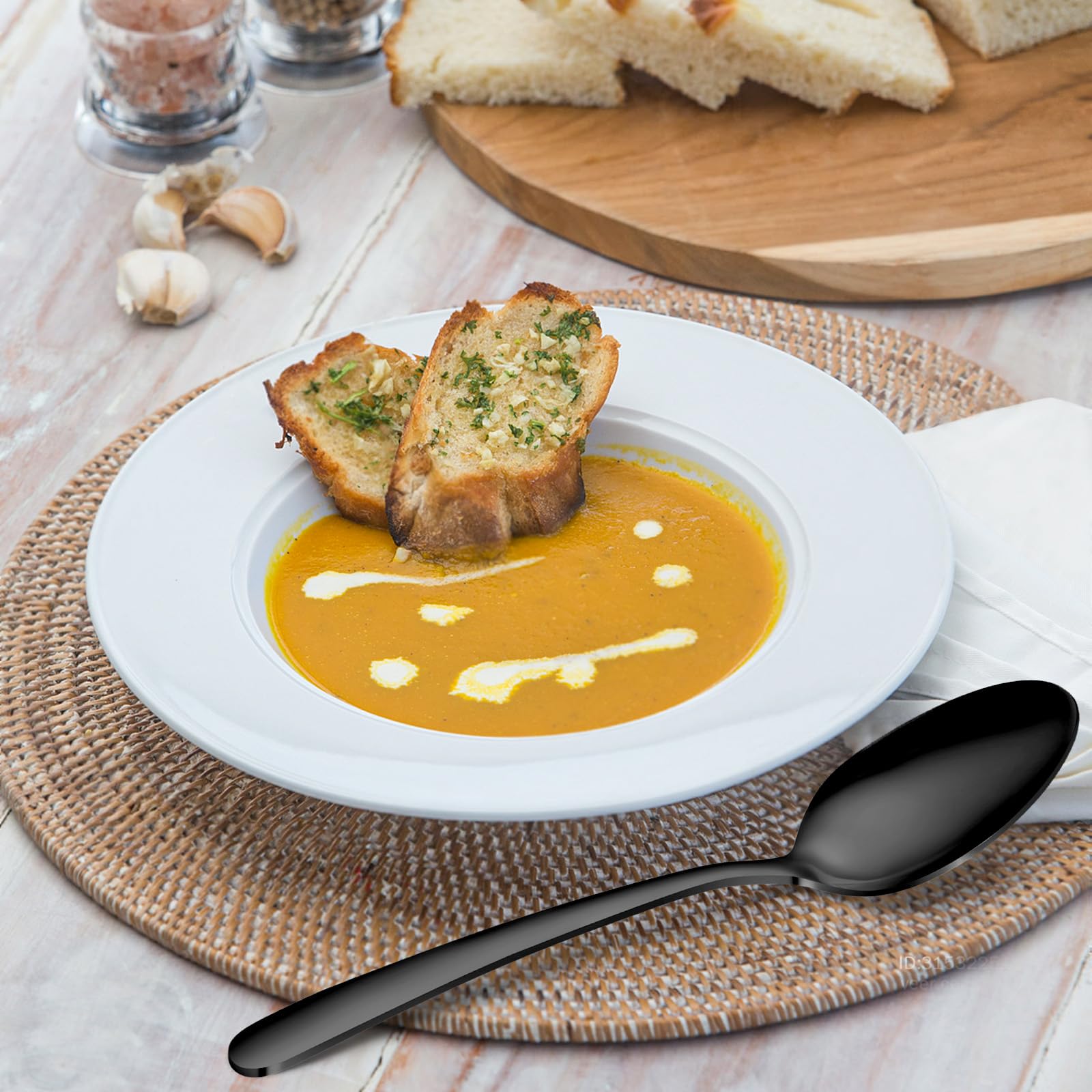 Hunnycook silverware is dishwasher safe for easy cleanup.