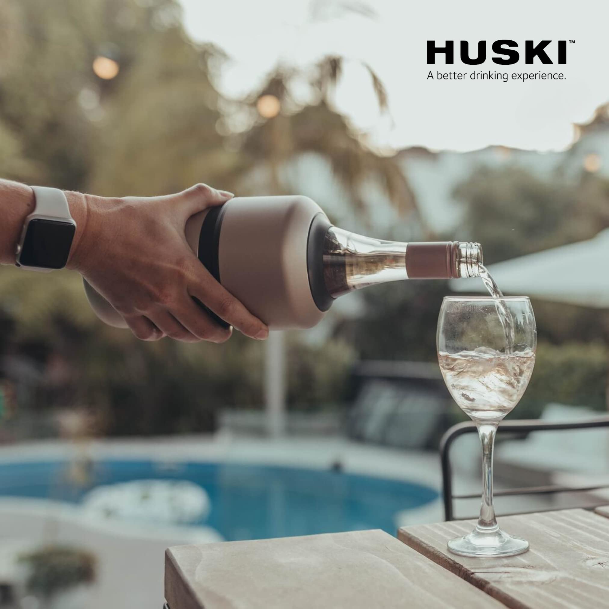 Huski Wine Chiller double-walled stainless steel with copper plating for efficient cooling.