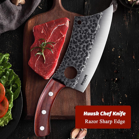 Gift-ready Huusk knife in box, ideal for Christmas or special occasions.