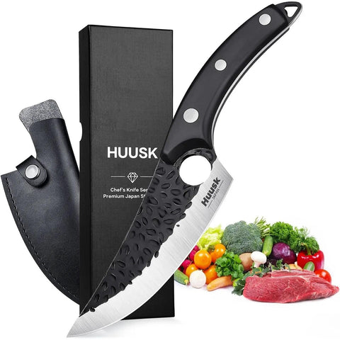 Huusk Viking Knife blade closeup showcases premium ATS-34 steel for sharp, lasting edges.