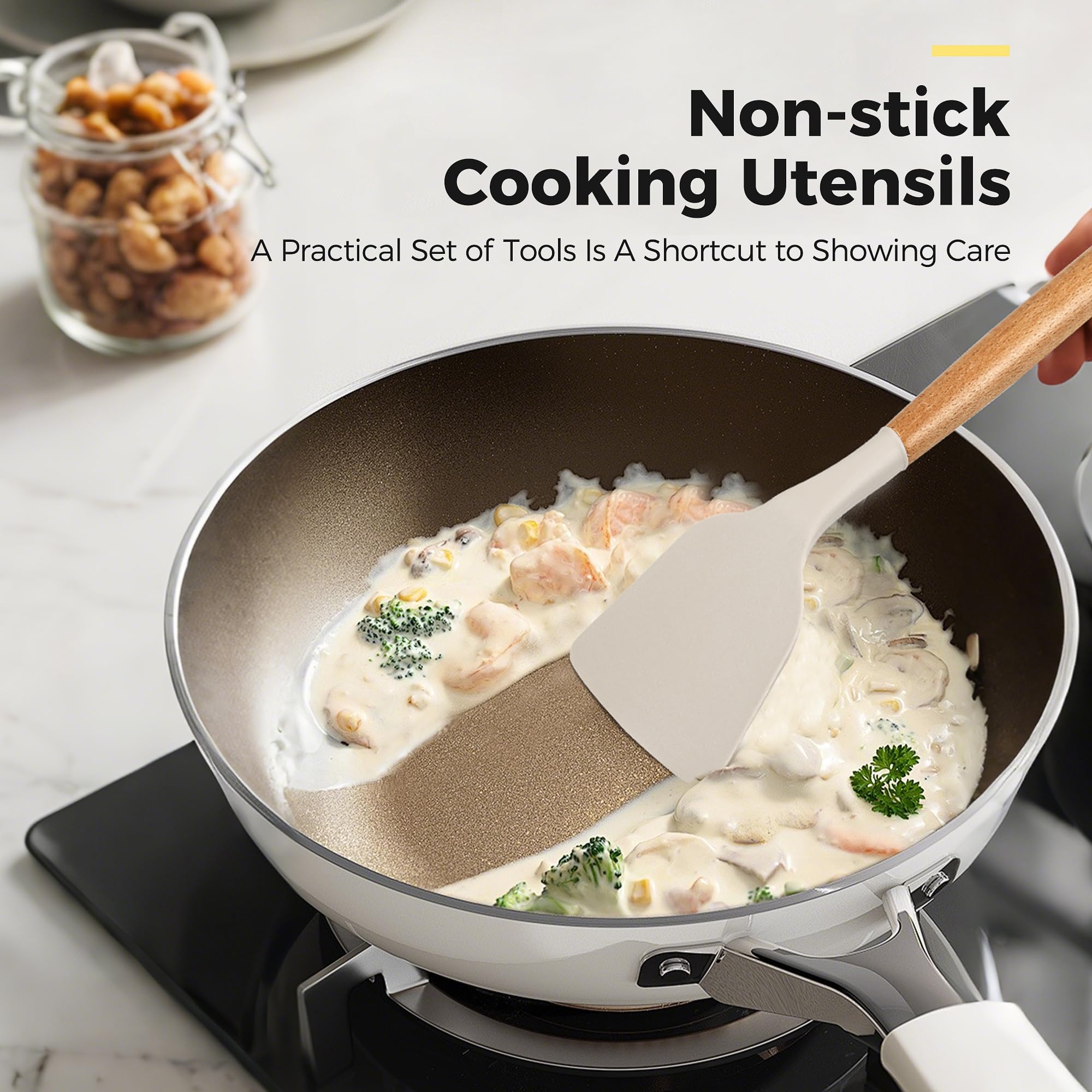 Hvygss nonstick silicone spatula protects cookware with smooth edges.