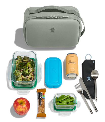 Hydro Flask Carry Out Lunch Box Agave zipper close in action