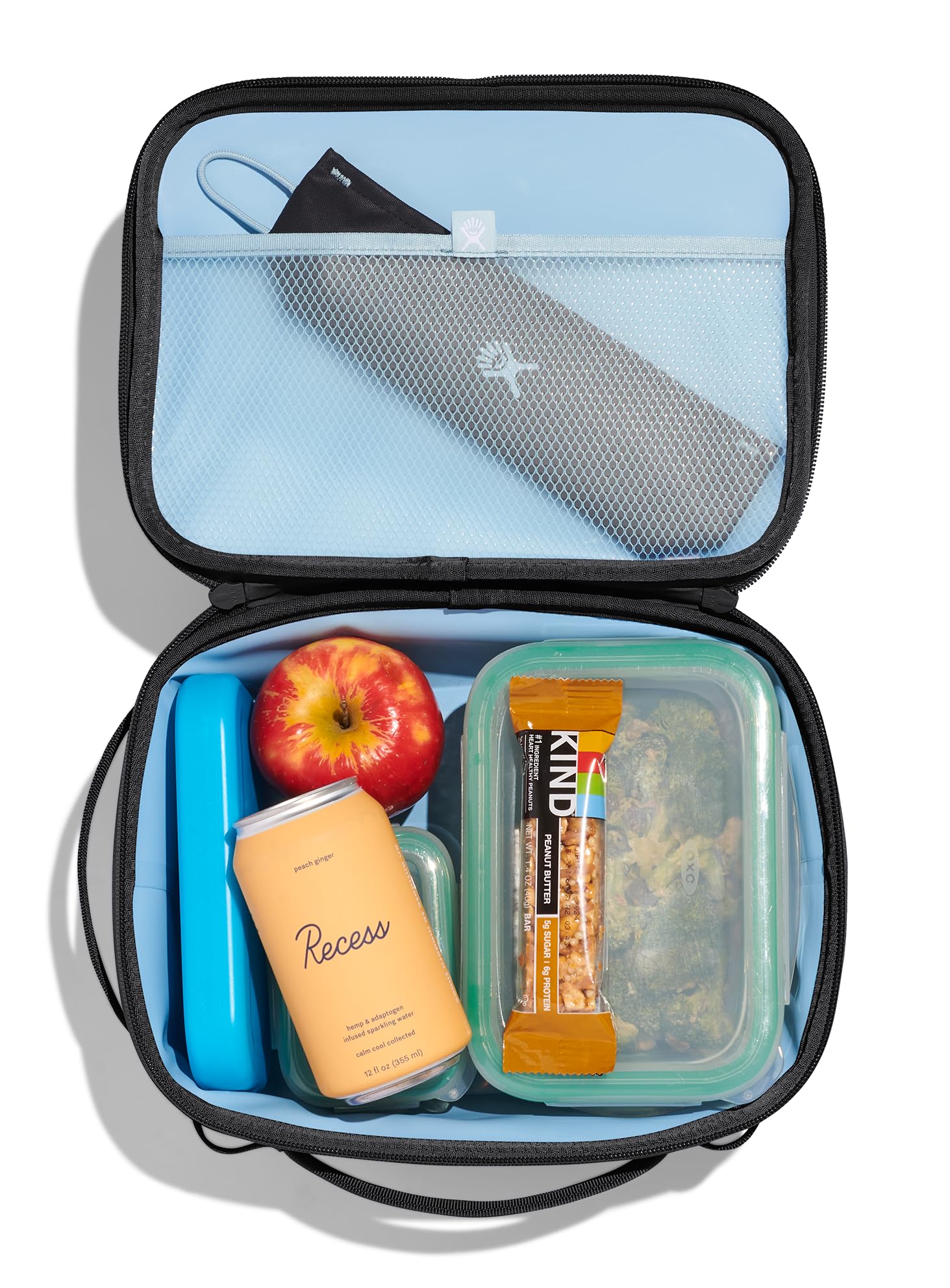 Hydro Flask Carry Out Lunch Box comfortable carrying handle for daily use.