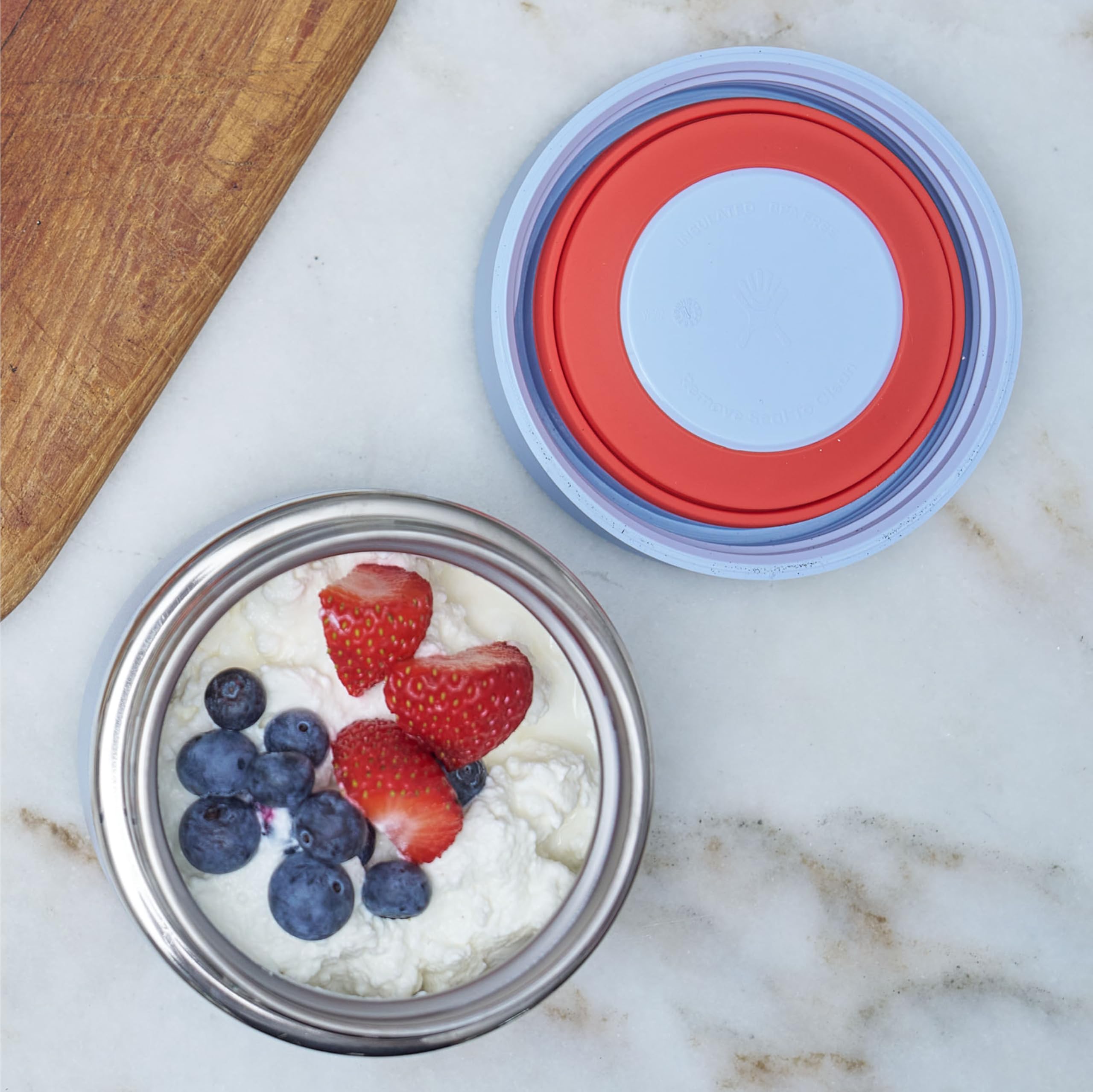 Hydro Flask Food Jar 28oz dishwasher-safe for quick, easy cleanup.
